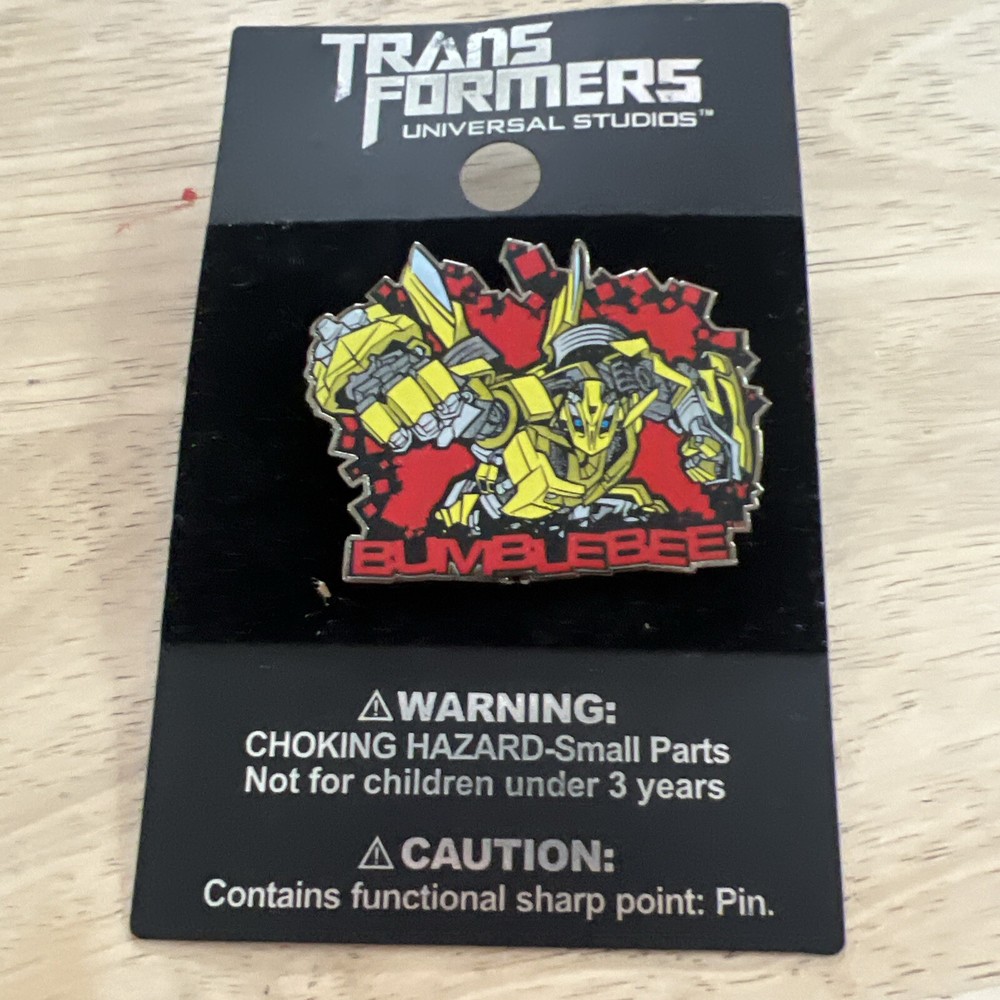 Universal Studios Hasbro Bumblebee Pin Trading