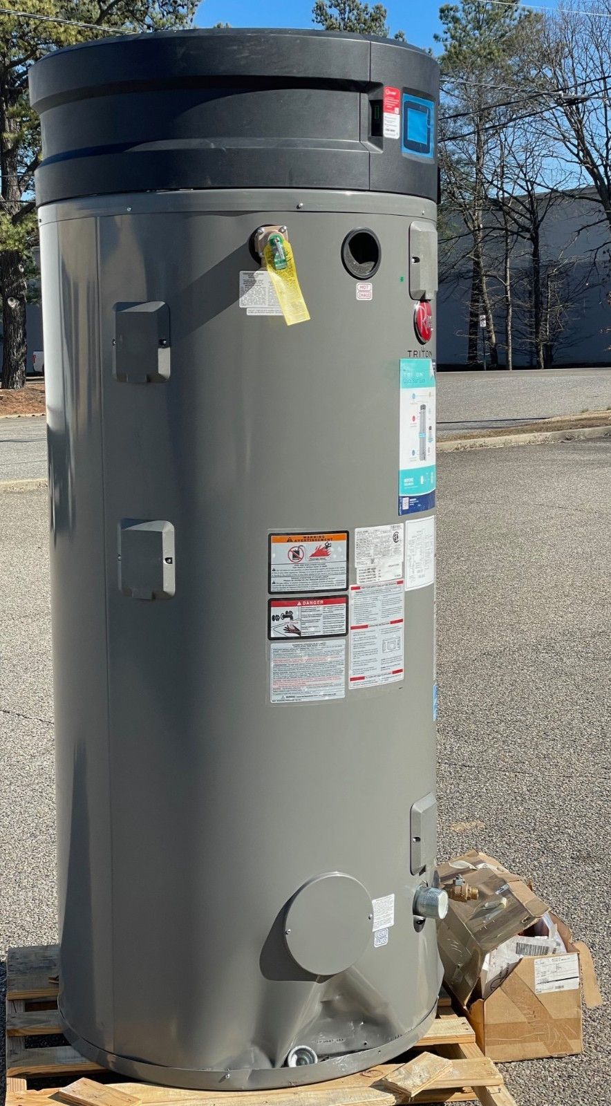 NEW Rheem GHE119SU-500 NG Triton Super Duty 119 Gallon Commercial Water Heater