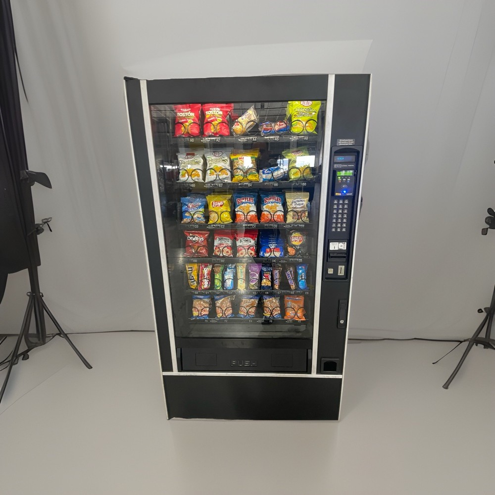 Crane 167 Snack Vending Machine