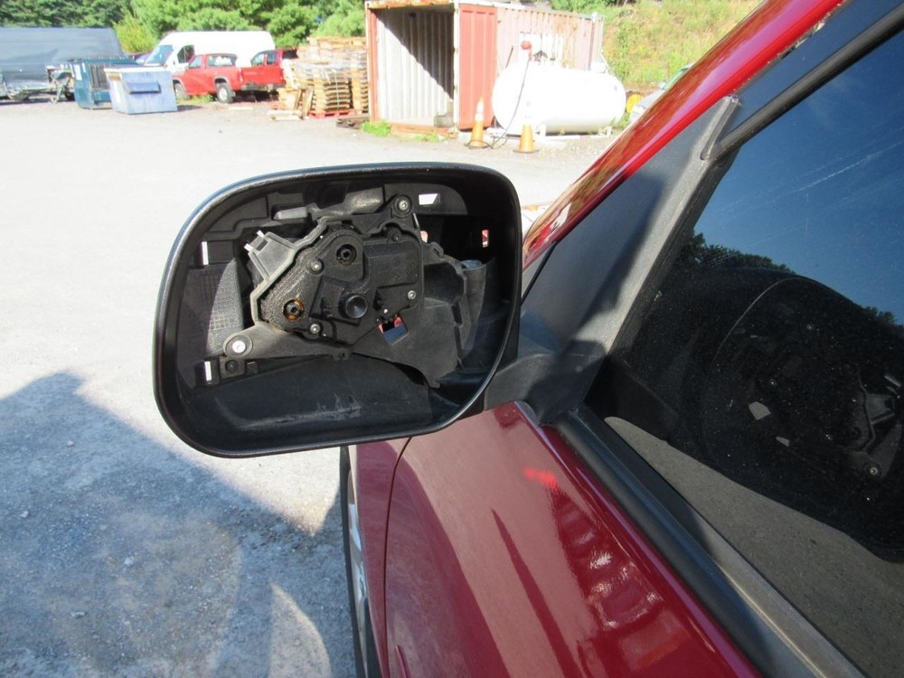 RAV 4 2011 Glove Box 1065521