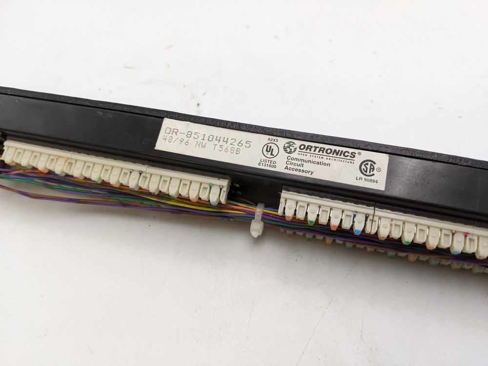 Ortronics OR-851044265 24 Port CAT5 Network Patch Panel Single Row Data Equip