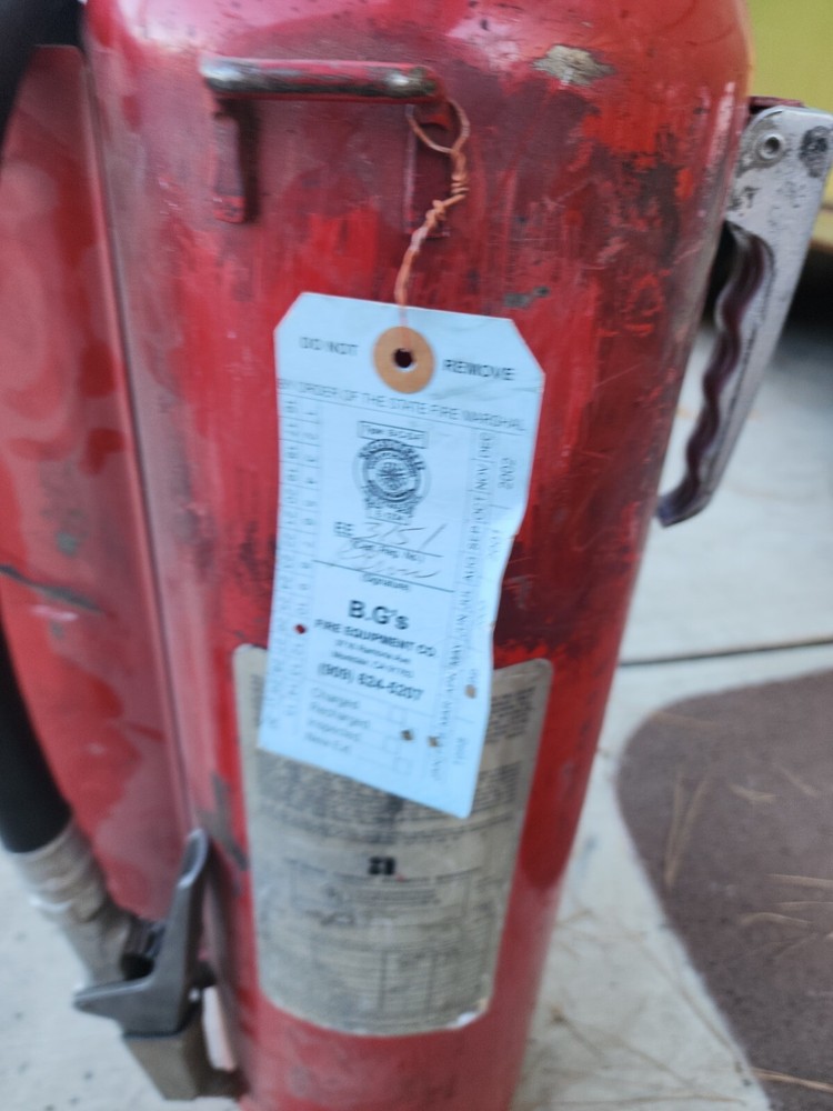 ANSUL 30LB CLASS D FIRE EXTINGUISHER. BLACK POWDER. FOR SPECIALIZED