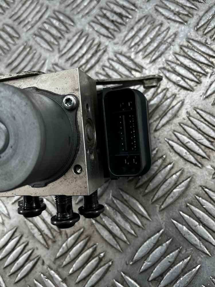 Yamaha MT09 ABS 2014 ABS pump 2014 - 2016