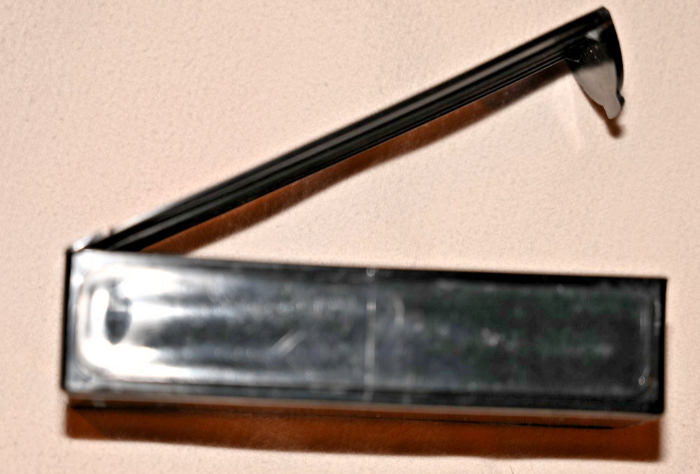 Lee Osker TOMBO harmonica 1st A 2nd E with case