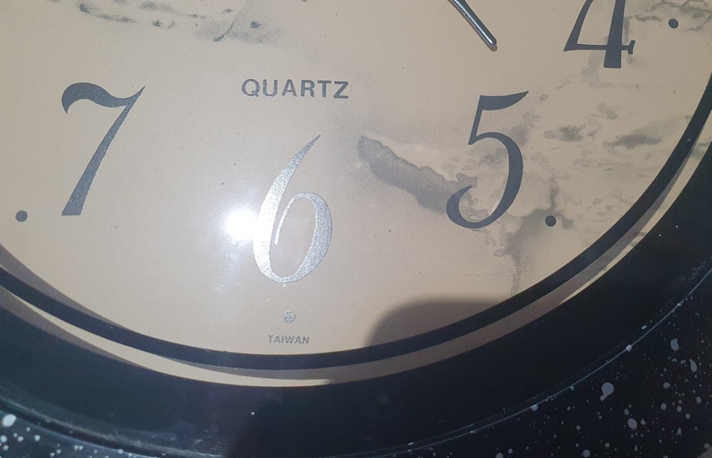 Wall clock Made in Taiwan