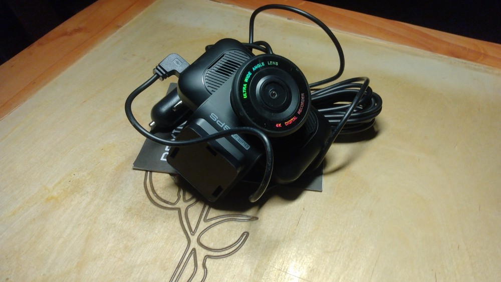 Rexing V55 Dash Cam – 4K Modular Capabilities, Wi-Fi, GPS, Voice Control