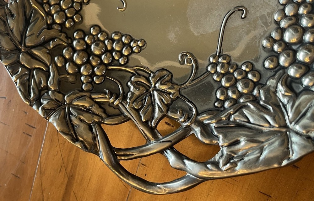 Vintage Godinger Silver Art Decorative Silver-Plated Plate with Grapevine Design