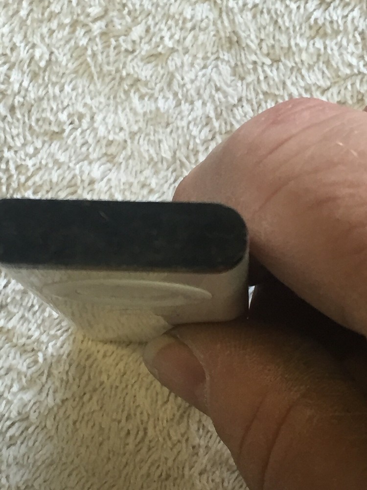 Apple Remote Model A1156 iPod, iMac desktop computers, Mac Mini, Macbook Pro