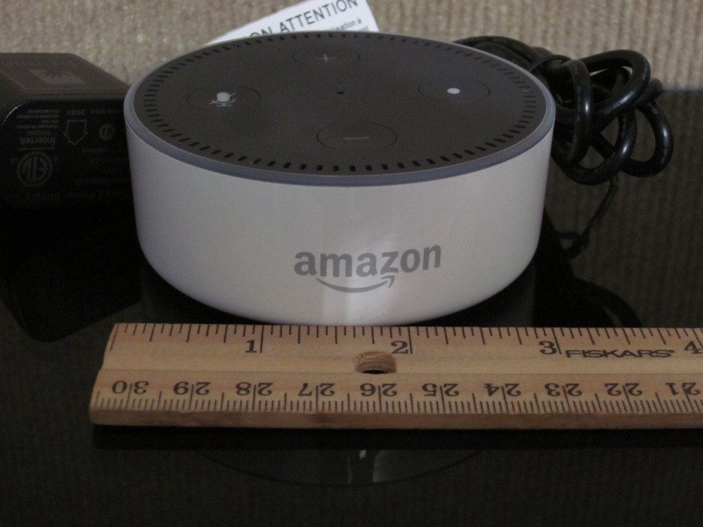 Amazon Echo Dot 2nd Generation Smart Assistant White RS03QR