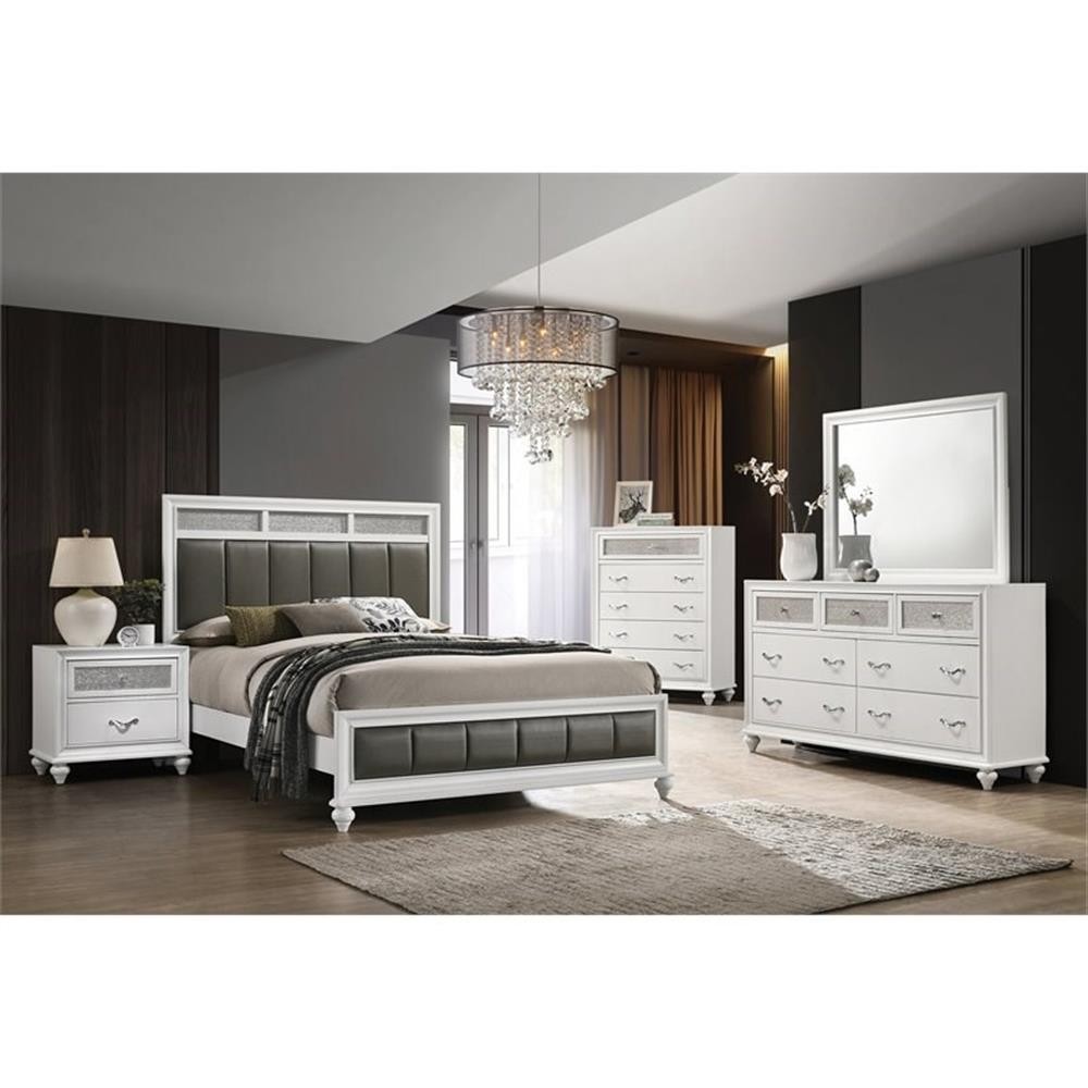 Barzini 4-piece Eastern King Bedroom Set White