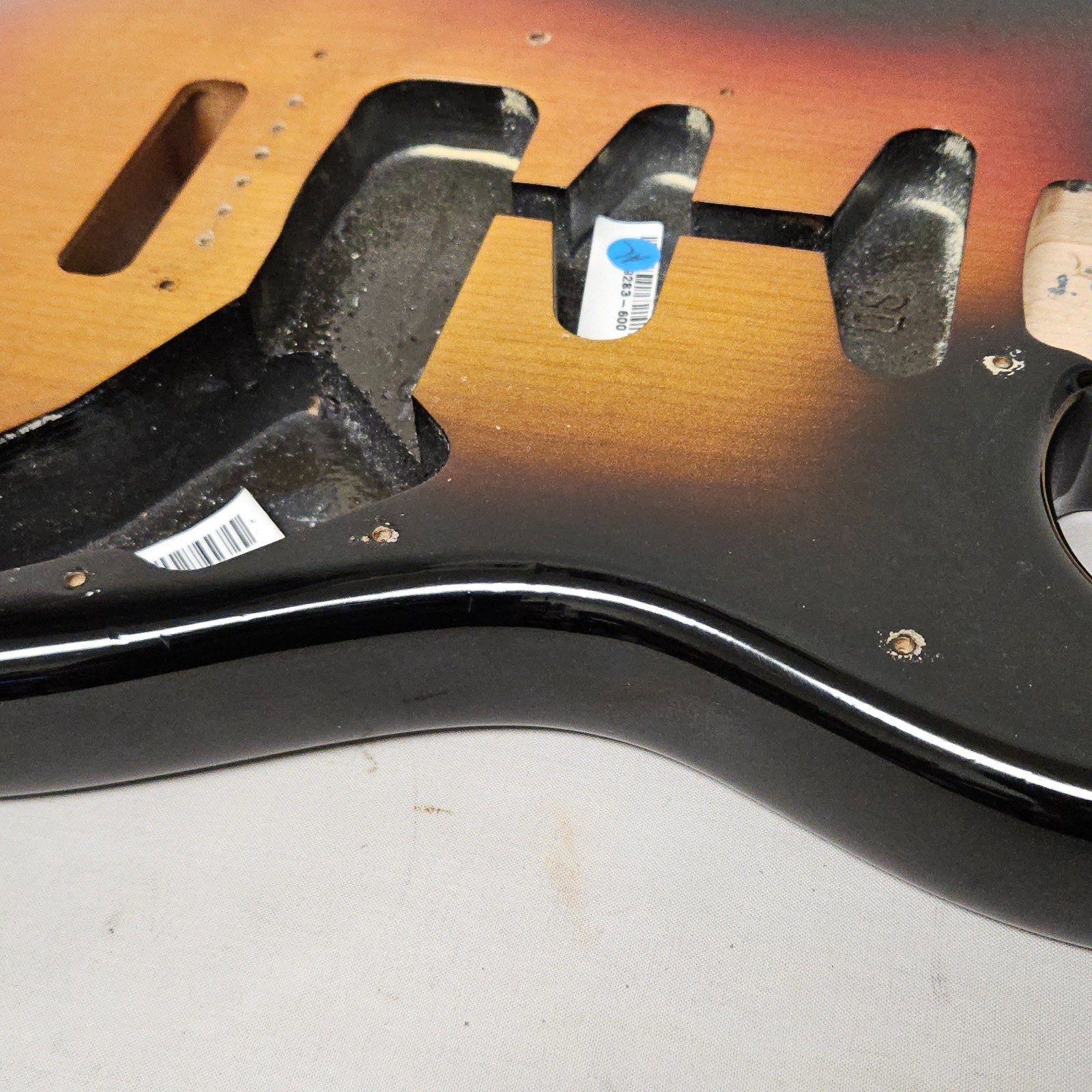 2009 Fender American Special Strat Body 3-Tone Sunburst USA Stratocaster Guitar