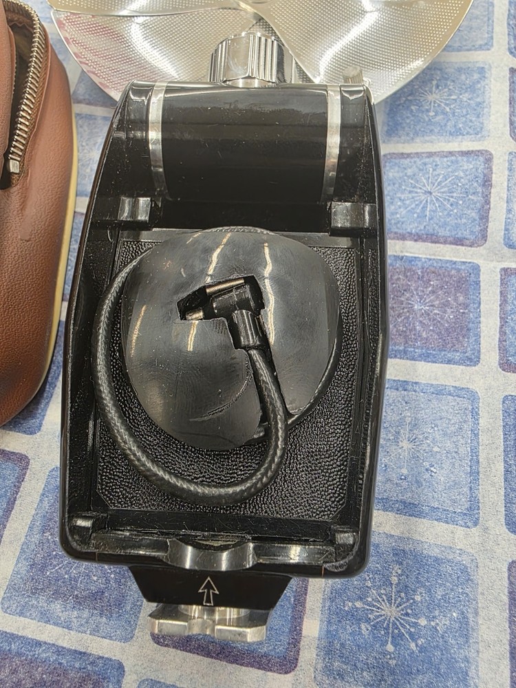 Agfa Agfalux Folding Flash Unit with Case Vintage