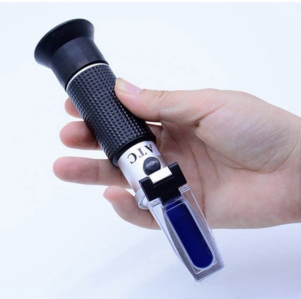 Brix Refractometer with ATC, Dual Scale - Specific Gravity & Brix, Hydrometer in