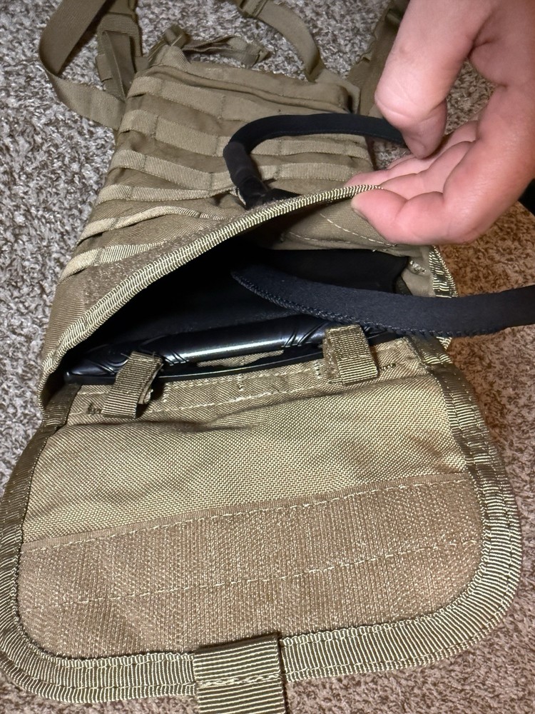 Condor HCB-498 Tactical Hydration Carrier System Coyote Brown