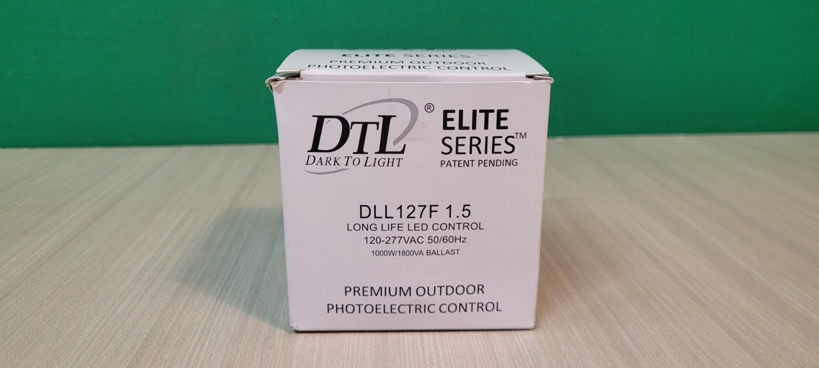 DTL Dark To Light DLL127F 1.5 Elite Series Premium Outdoor Photoelectric Control