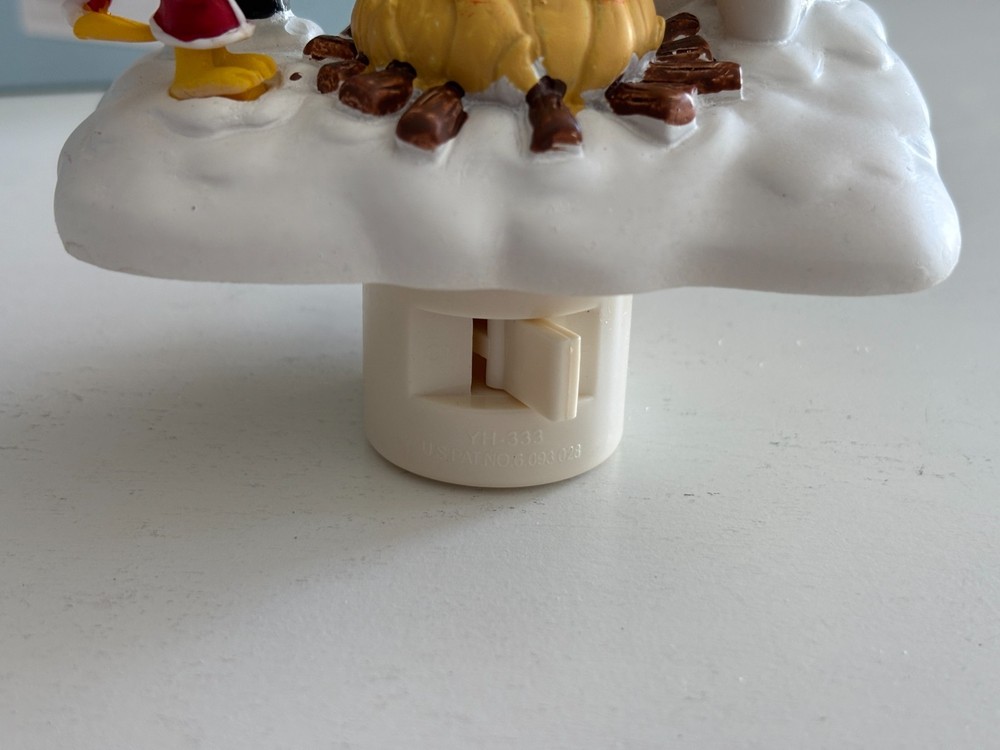 Peanuts Outdoor Campfire Night Light