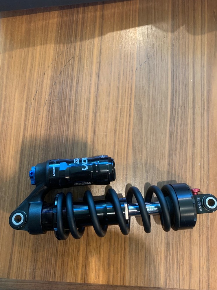 ST Suntour Voro Coil