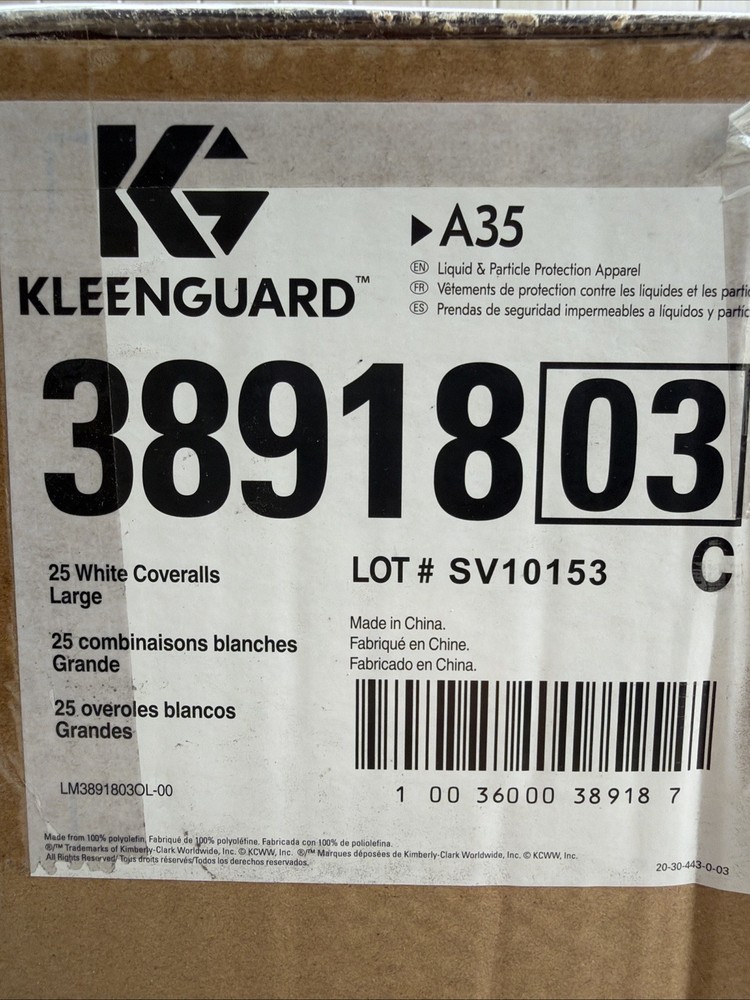 Kleenguard White Lab Coats Size L - 25 Count