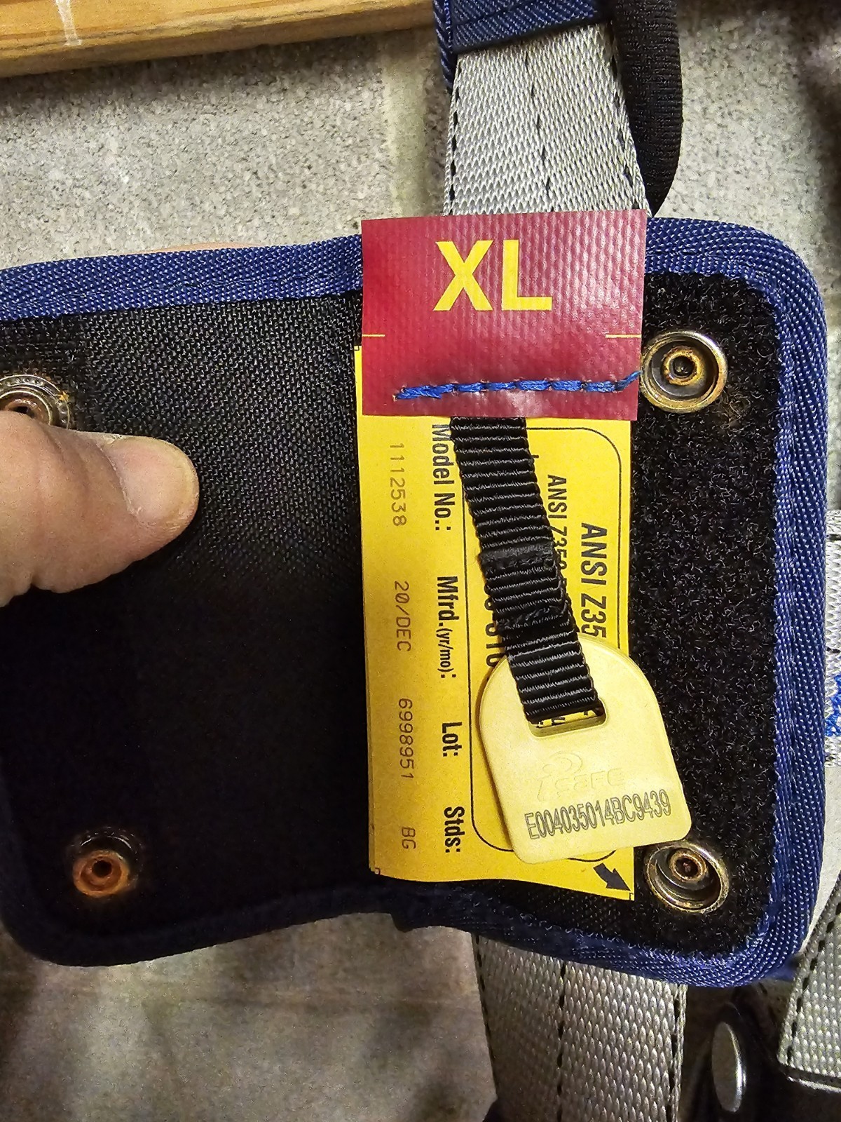 3M DBI-SALA EXOFIT STRATA XL FULL BODY HARNESS FALL PROTECTION XL BELT 1112538