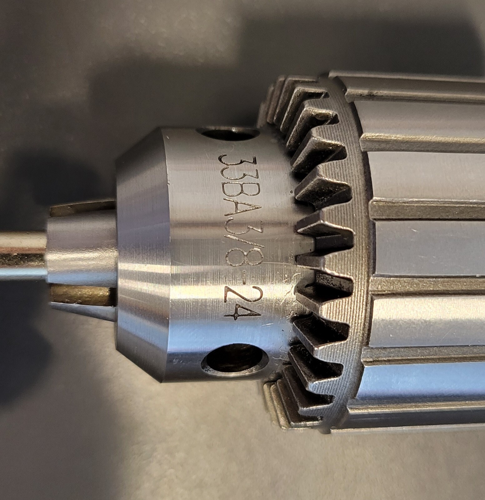 Jacobs Chuck 33ba3/8-24 3/8-24 mounting thread with key 1/2" capactity