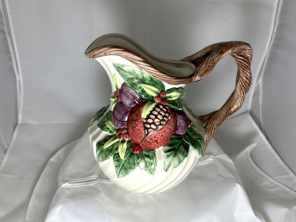 Fitz & Floyd 1992 Winter Fruit 2 1/2 Quart Pitcher - Excellent Condition