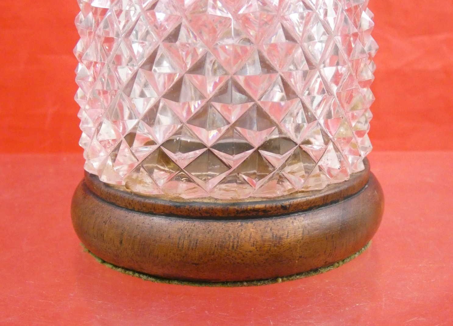 ANTIQUE BRITISH ENGLISH VICTORIAN STERLING SILVER CUT CRYSTAL INKWELL INK STAND