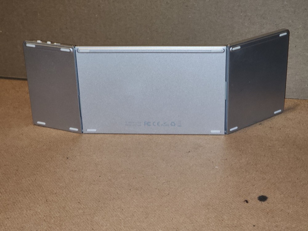 Universal Bluetooth Wireless Folding Keyboard w/Touchpad SILVER Mini Portable