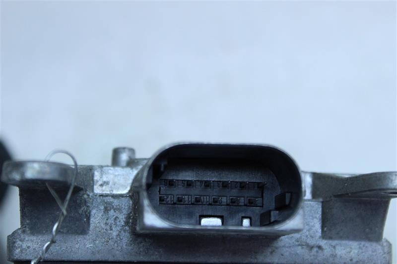 Used Blind Spot Detection System Warning Control Module fits: 2014 Audi Q7 Drive