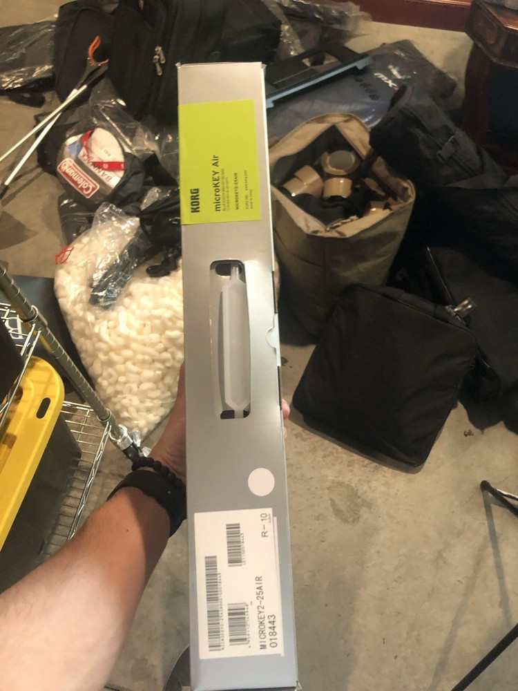 Korg microKEY Air-25 25-key Bluetooth Keyboard Controller