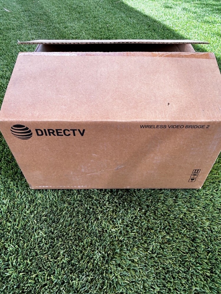 (8) DIRECTV NEW RECONDITIONED WIRELESS VIDEO BRIDGE 2 WVB2R0BPX-98