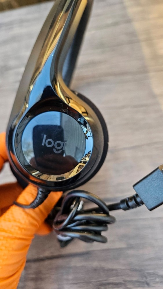 Logitech USB Headset A8