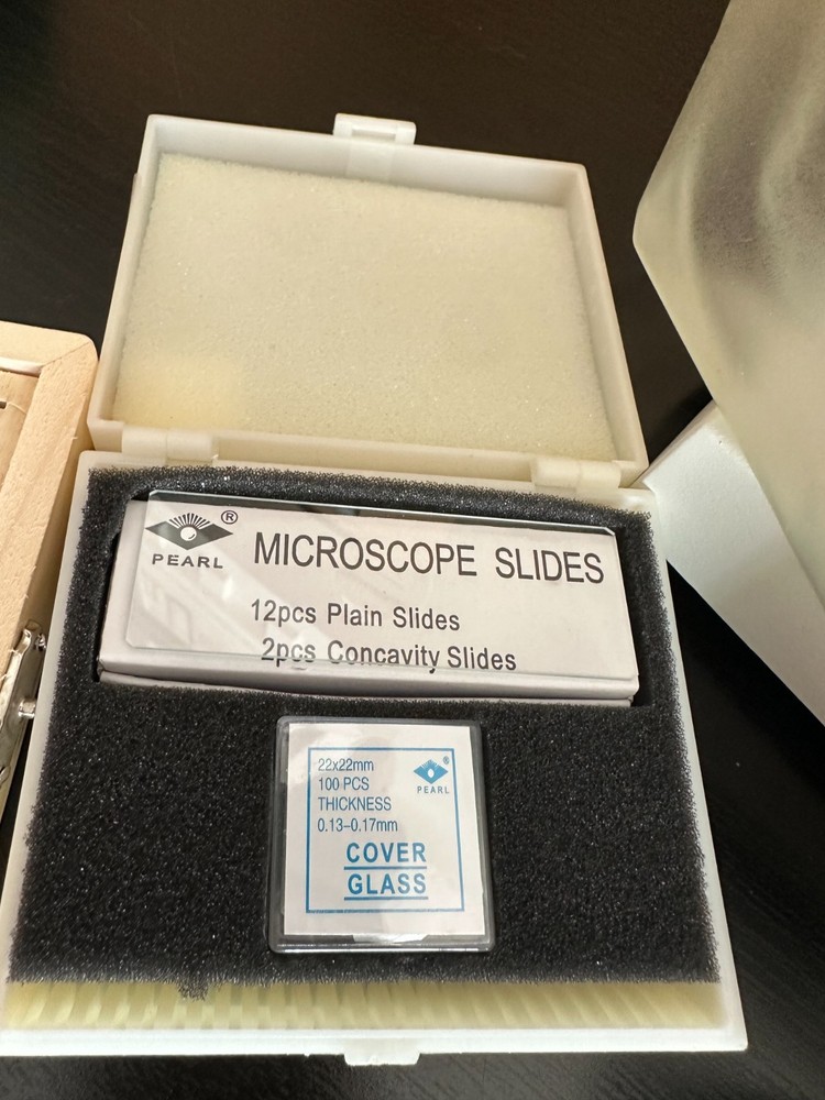 1000X LED Microscope & Slides