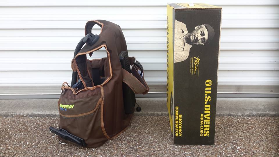 US Diver Sonic 2 BCD Bouyancy Compensation Device Medium Used