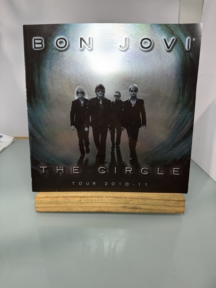 BON JOVI The Circle Tour Program Book 2010-2011