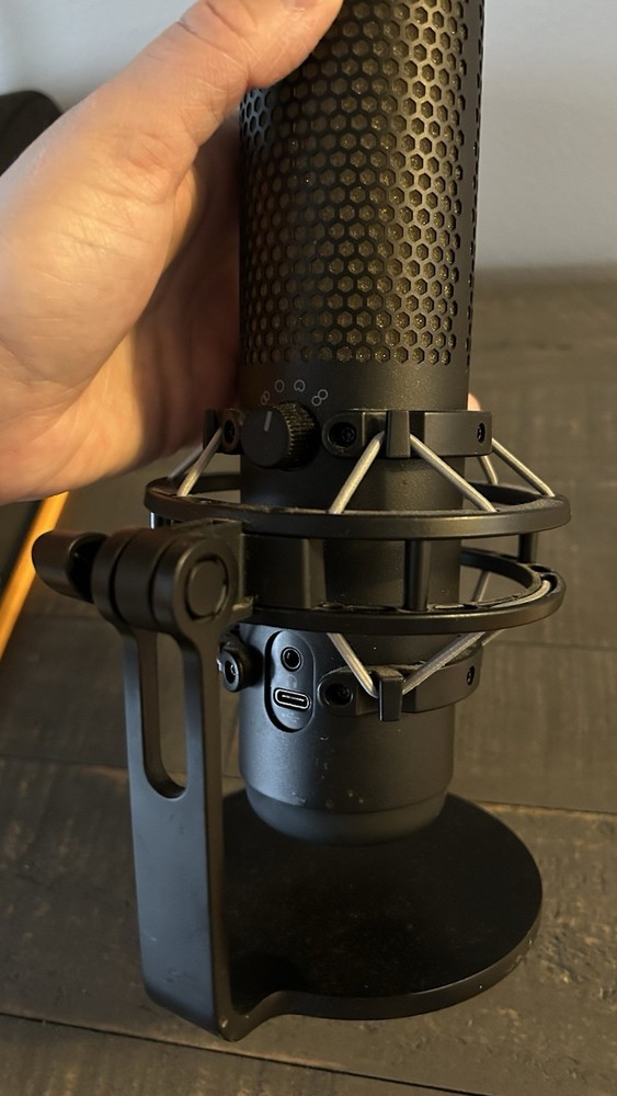 HyperX QuadCast USB Gaming Microphone – Shock Mount, Tap2Mute, Great Condition