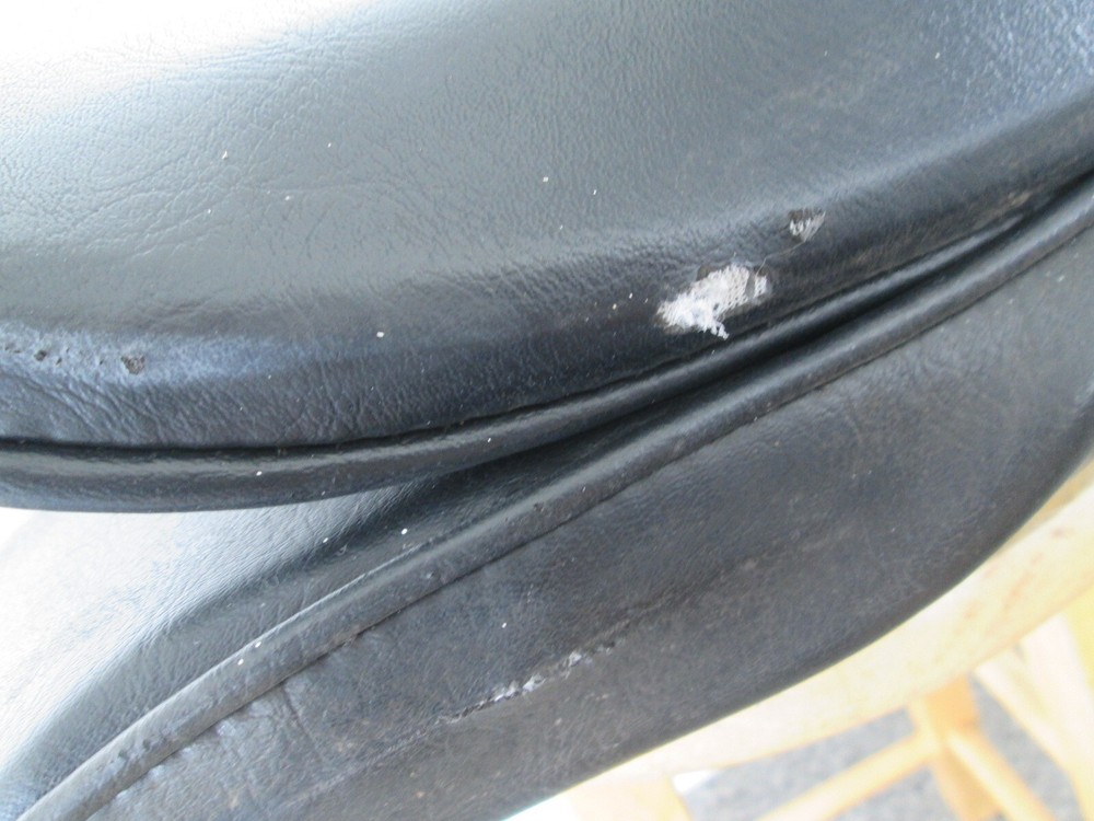 Small Seat w/ Flaws (see pics) # 5449