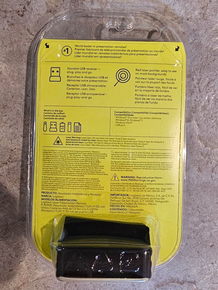 Logitech R400 Laser Presentation Remote - Black (910-001354)