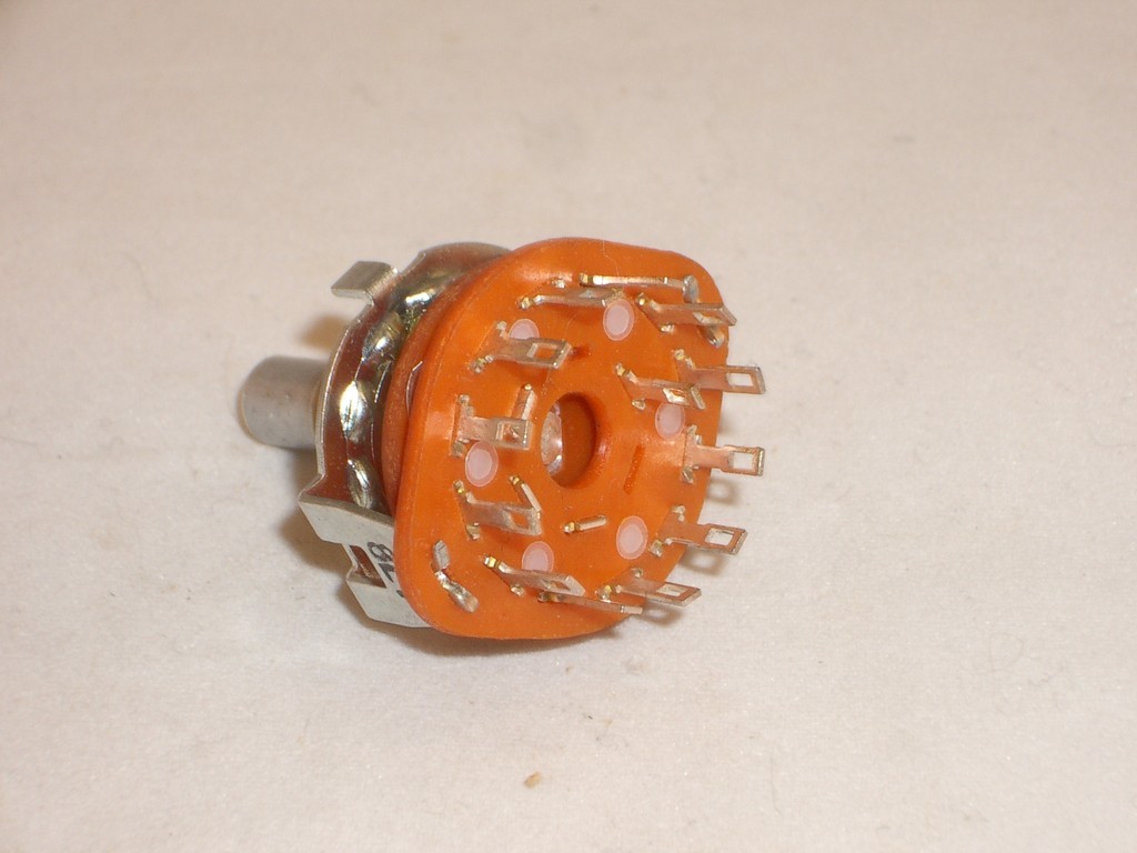 CED P-H391 ROTARY SWITCH 1 POLE 12 POSITION BBM NON-SHORTING 1/4" SHAFT