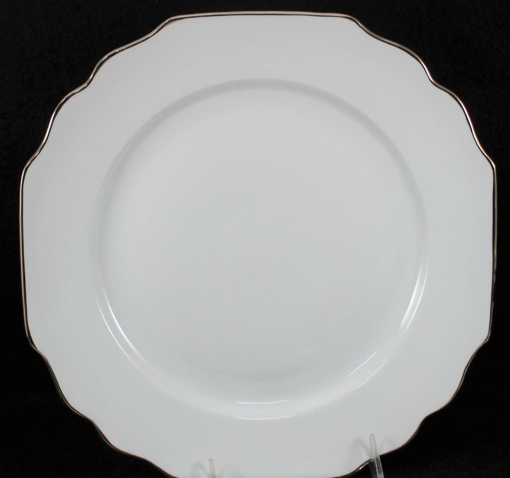 Pickard Georgian Platinum Five Piece Place Setting