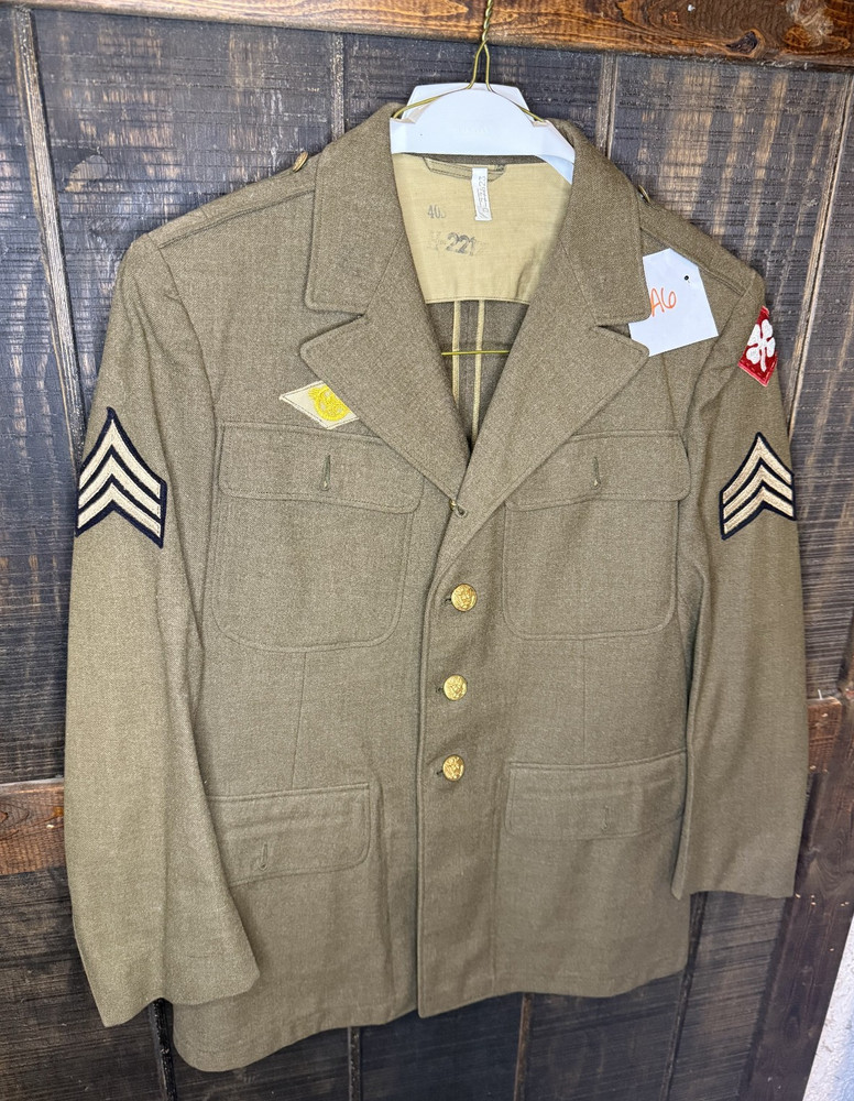 WWII US Army - Class A Dress Jacket 40S Staff Sergeant WW2 4th Army