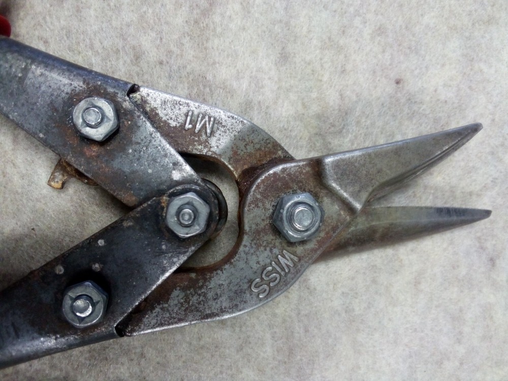 Right and Left Handed Snips