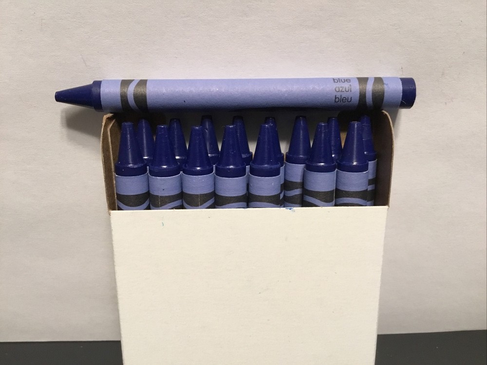 (16) Crayola Crayons (blue) BULK