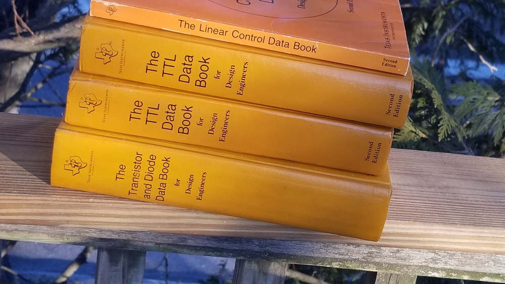 4 VINTAGE ELECTRONICS BOOK TEXAS INSTRUMENT TRANSISTOR DIODE DATA LINEAR CONTR0L