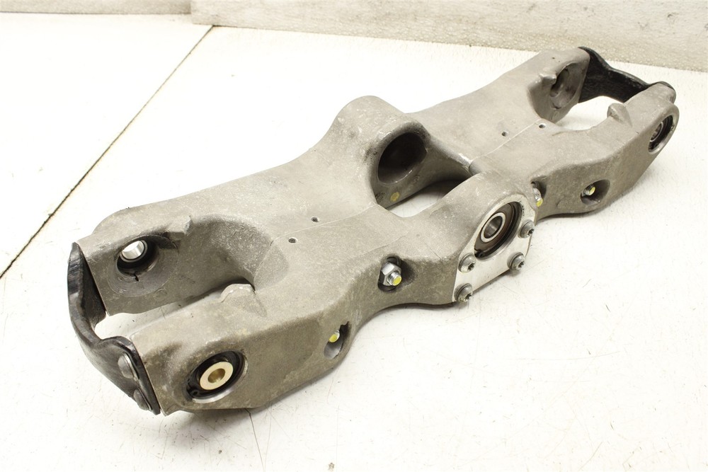 2009 Piaggio MP3 400 Triple Tree Mount Bracket 09-12