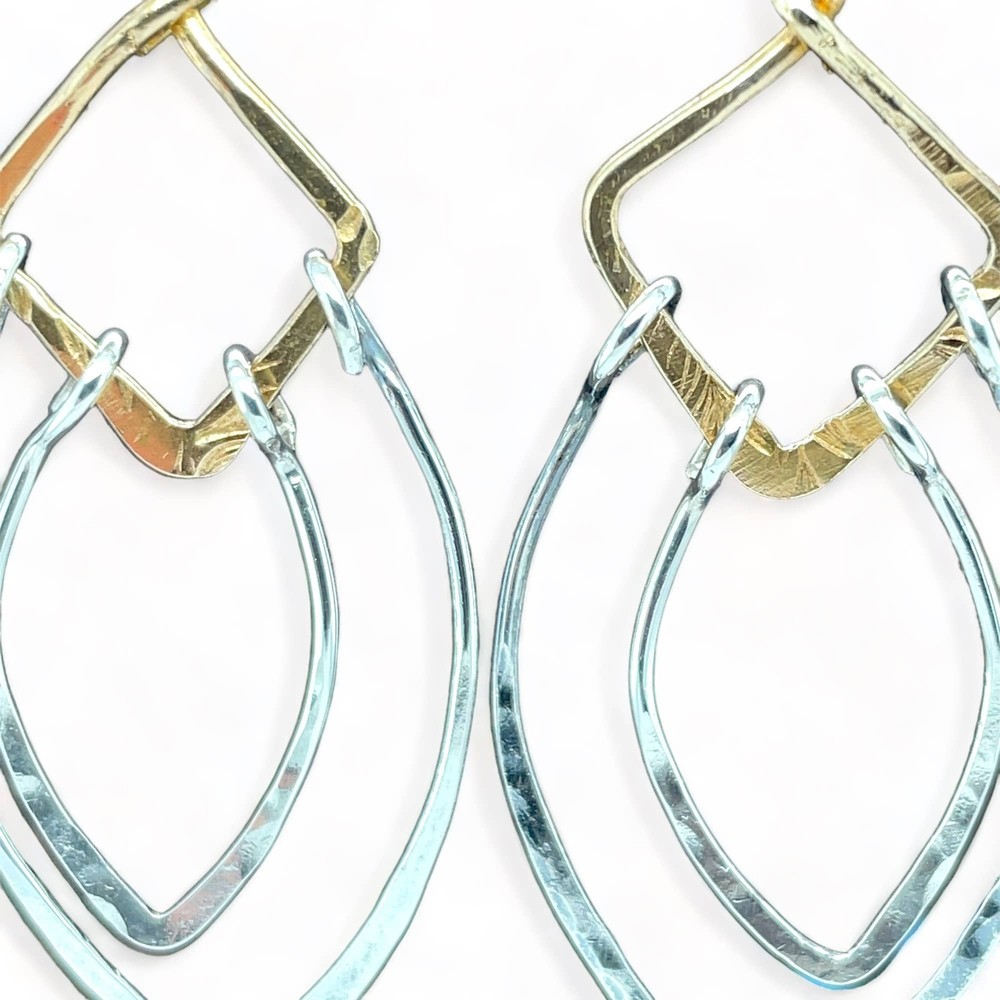 Easy Going Earrings E81116