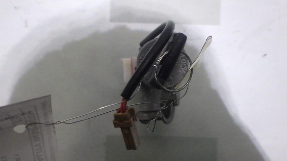 19 NISSAN VERSA Ignition W/Key