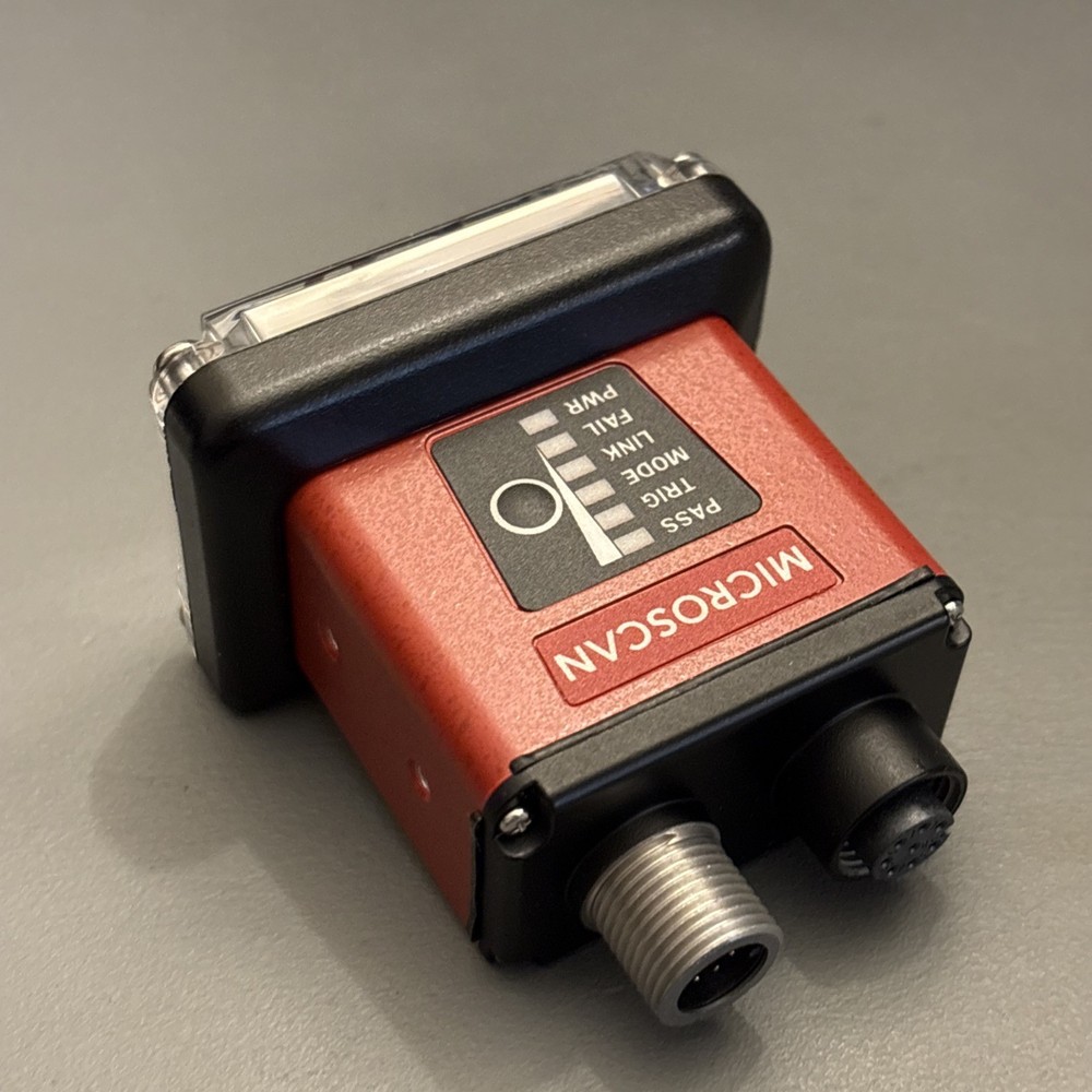 Omron MicroHAWK ID-45 Fixed Mount Barcode Reader Code Reader 7432-2000-1005