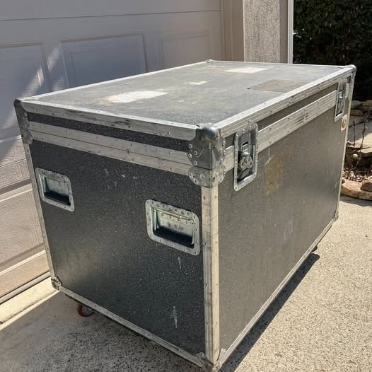 44x29x29" Depth Large Heavy Duty Chili Con Cases Road Case on Casters