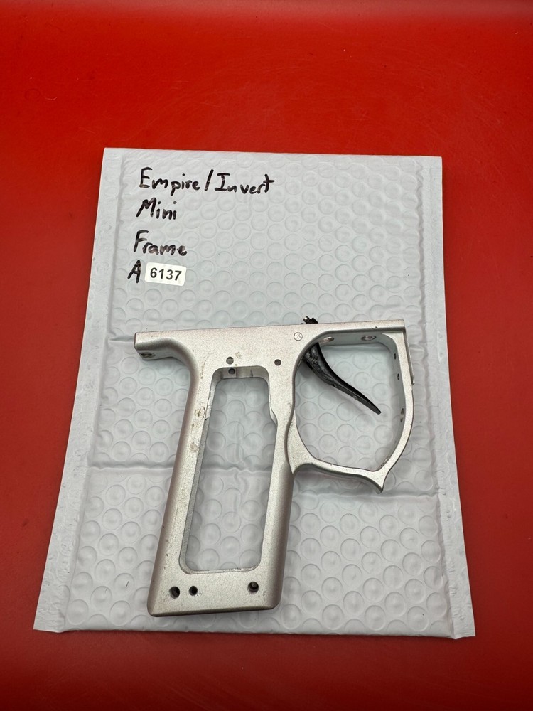 Empire / Invert Mini Frame