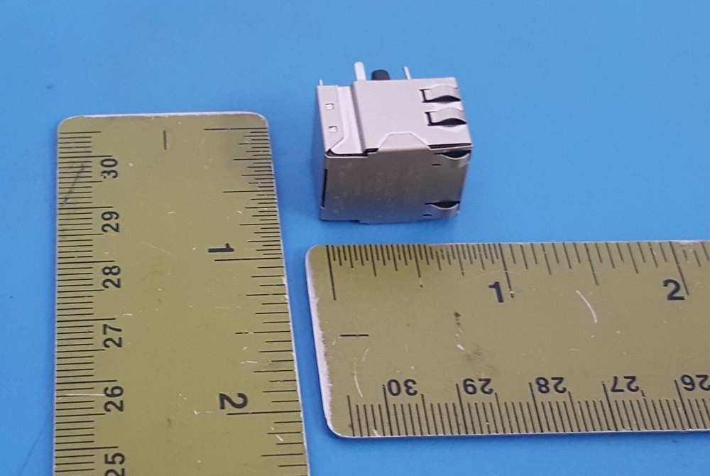 RJ45 Socket Modular PCB Jack Network Connector LED Right Angle TYCO 1605422-7